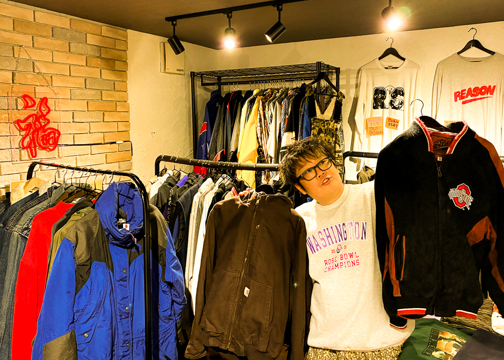 USED STORE REASONの写真